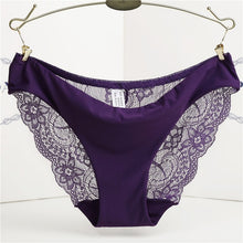 Load image into Gallery viewer, Floral Lace Plus Size Seamless Briefs