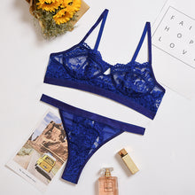 Load image into Gallery viewer, Lace Push Up Bra Lingerie Set
